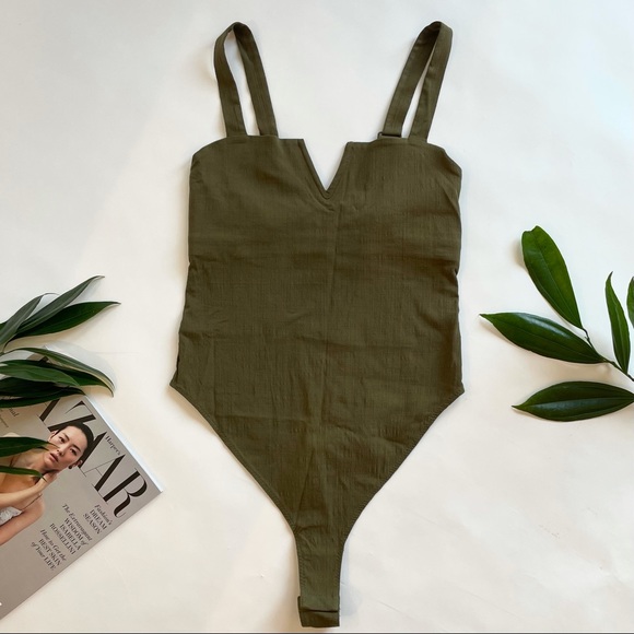 Free People V-wire Thong bodysuit - Picture 2 of 8